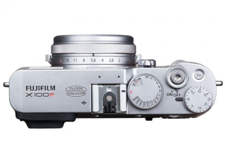 Компактный фотоаппарат Fujifilm X100F Brown