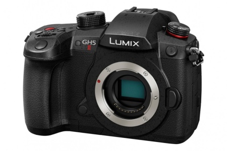 Фотоаппарат беззеркальный Panasonic Lumix DC-GH5 II Kit 12-60mm f/3.5-5.6 Macro
