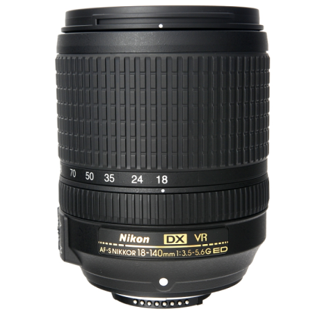 Объектив Nikon 18-140mm f/3.5-5.6G ED VR DX AF-S