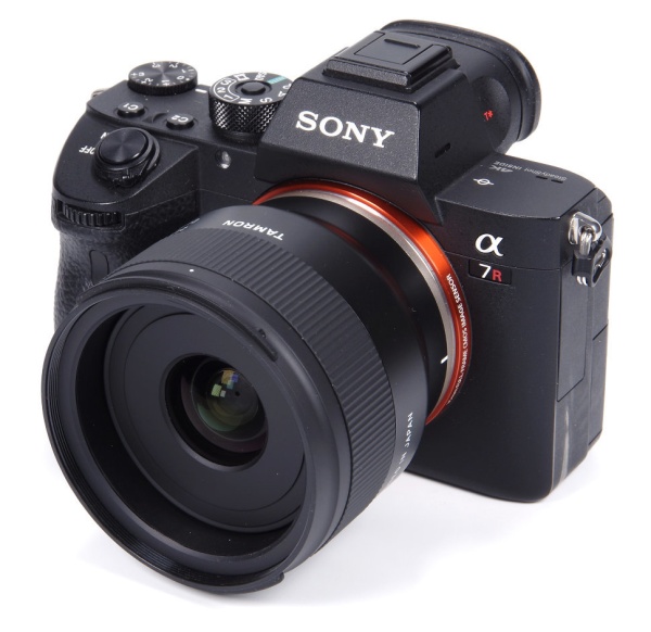 Объектив Tamron 24mm F/2.8 Di III OSD (F051)