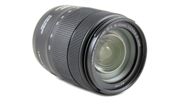 Объектив Canon EF-S 18-135 f/3-5-5.6 IS USM NANO