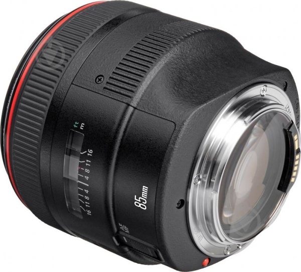Объектив Canon EF 85 f/1.2L II USM