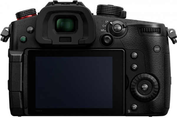 Фотоаппарат беззеркальный Panasonic Lumix DC-GH5 Mark II Body