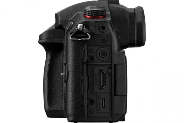 Фотоаппарат беззеркальный Panasonic Lumix DC-GH5 II Kit 12-60mm f/3.5-5.6 Macro