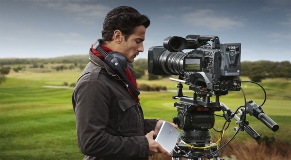 Видеокамера Blackmagic Studuo Camera 4K Plus