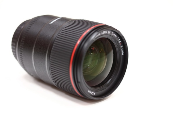 Объектив Canon EF 35mm f/1.4L II USM Объектив Canon EF 35mm f/1.4L II USM