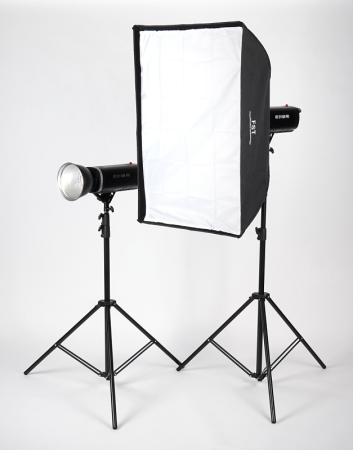 Комплект постоянного света FST EF-150B LED Softbox KIT
