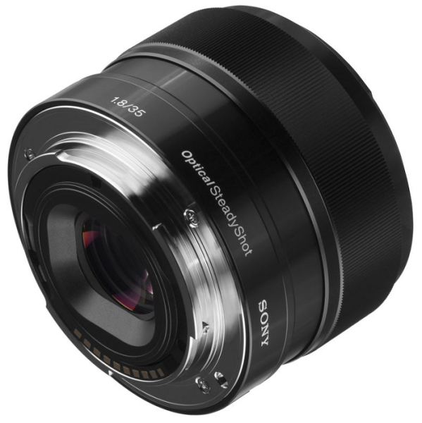 Объектив Sony 35mm f/1.8 (SEL35F18)
